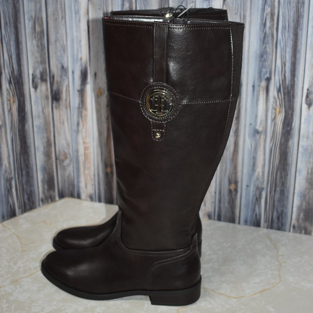 Tommy Hilfiger Ivane Equestrian Boot Wide Calf 8